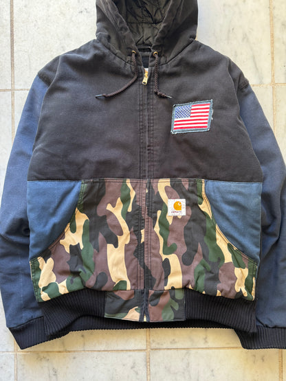 CARHARTT REWORKED CAMO PATTERN ACTIVE JACKET - MEDIUM