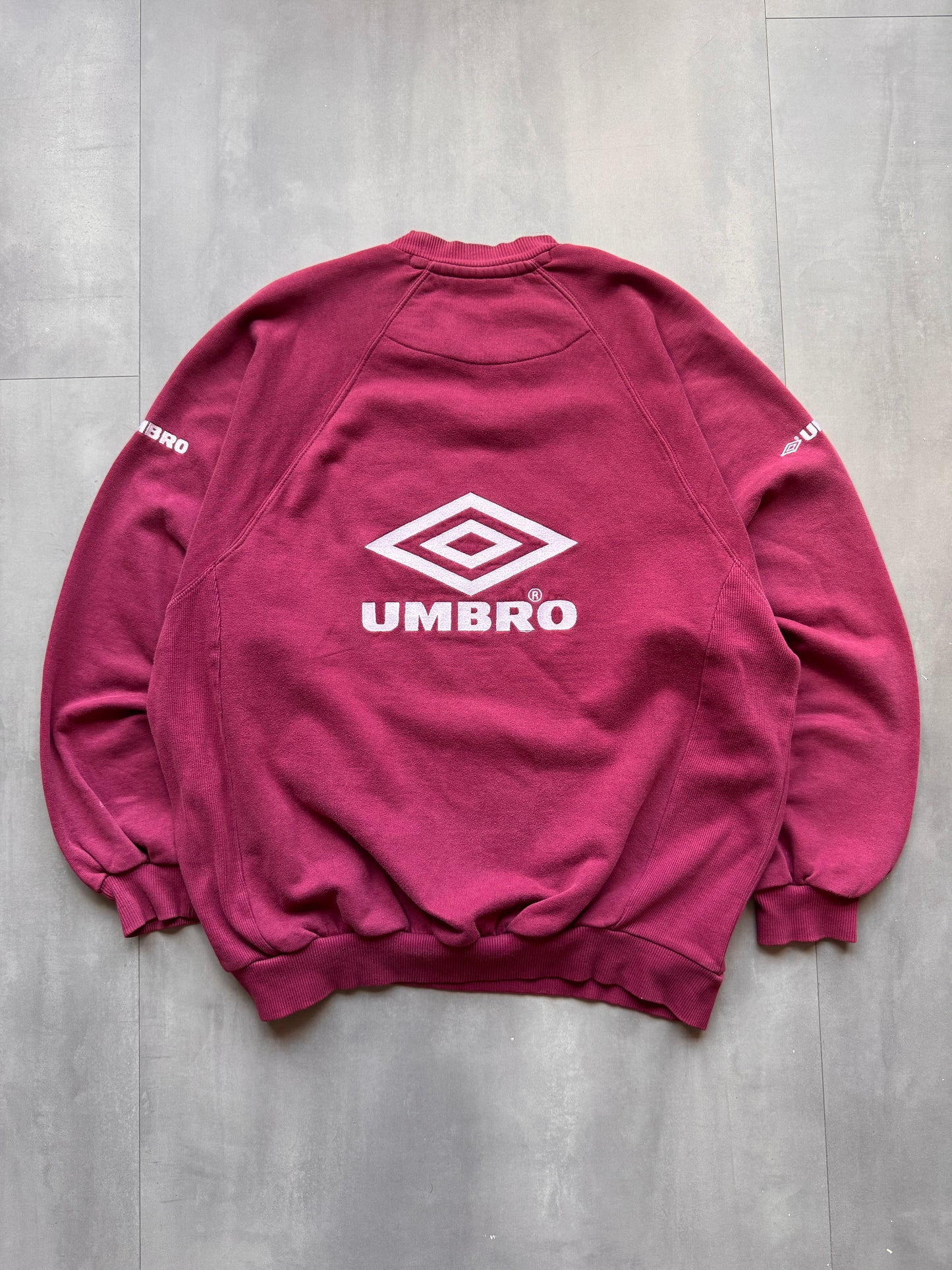 VINTAGE UMBRO MAROON SWEATER - L