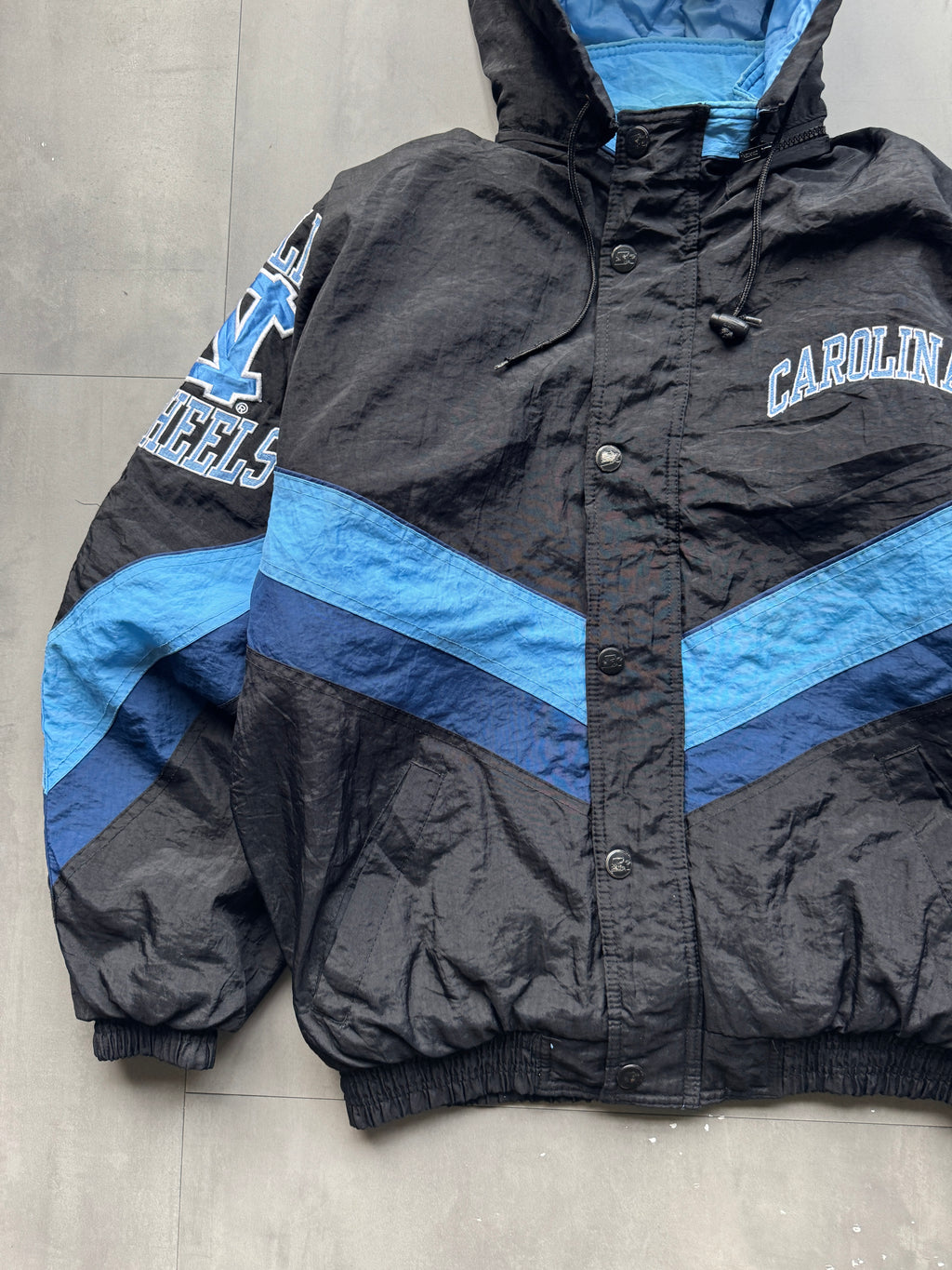 VINTAGE STARTER NORTH CAROLINA JACKET - M