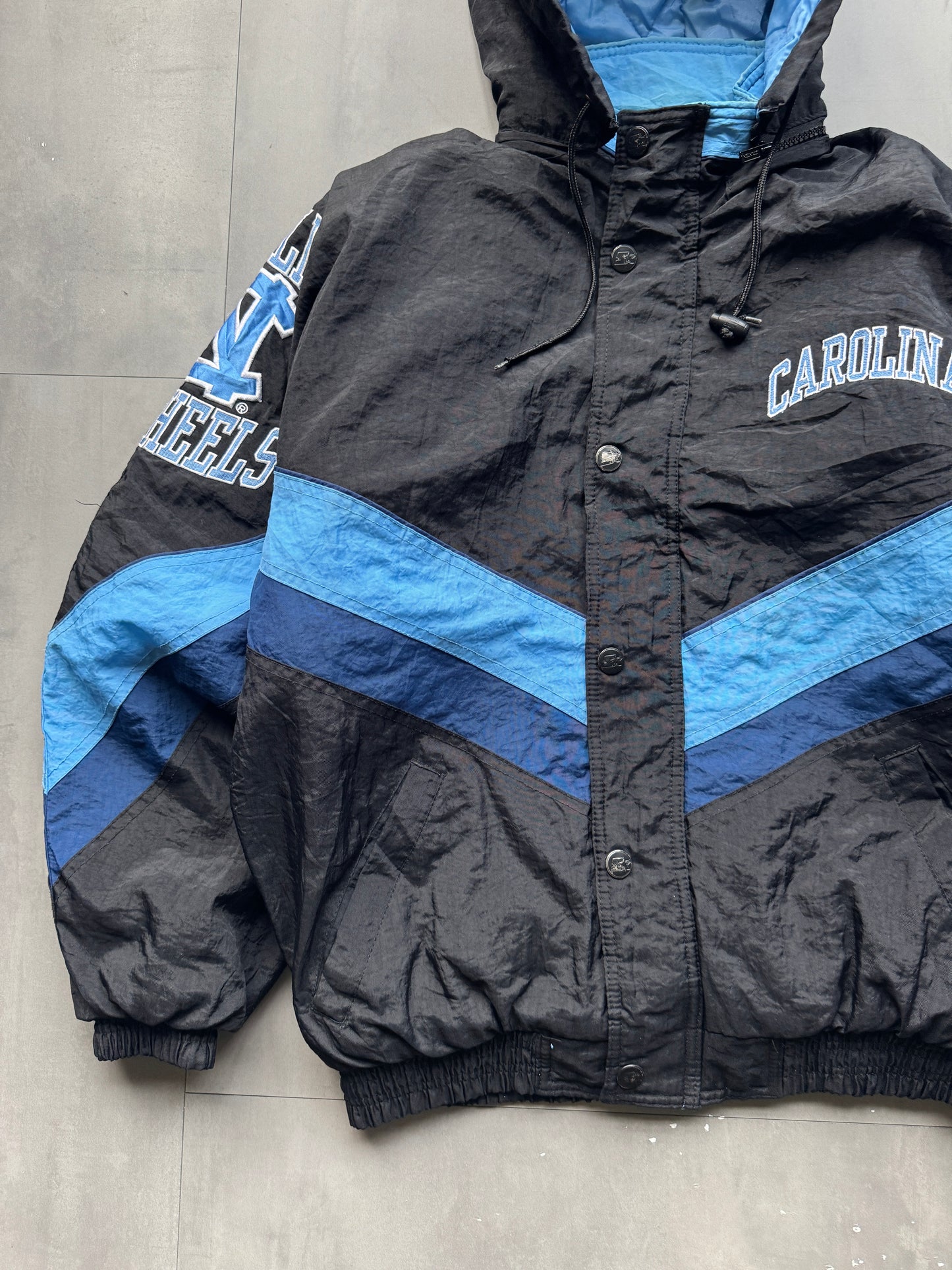 VINTAGE STARTER NORTH CAROLINA JACKET - M
