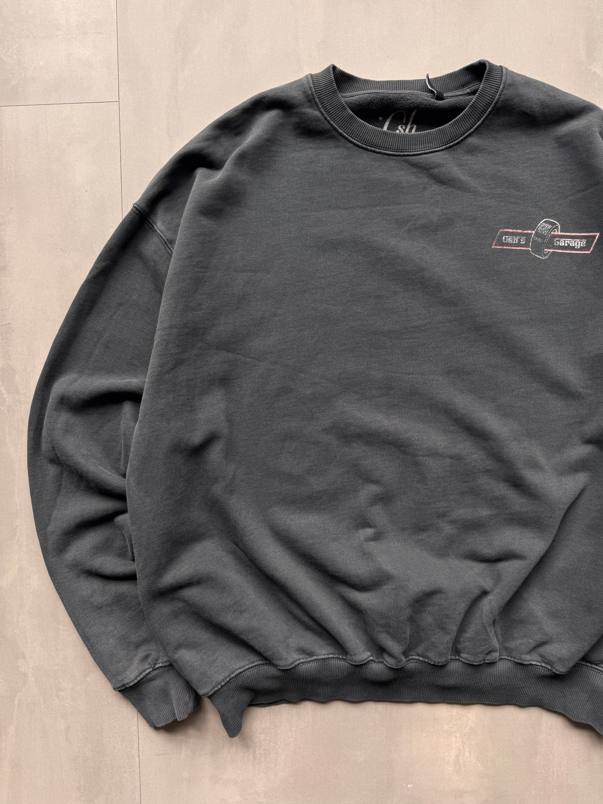 OSHKOSH GREY WHITE LAMBORGHINI SWEATER - L