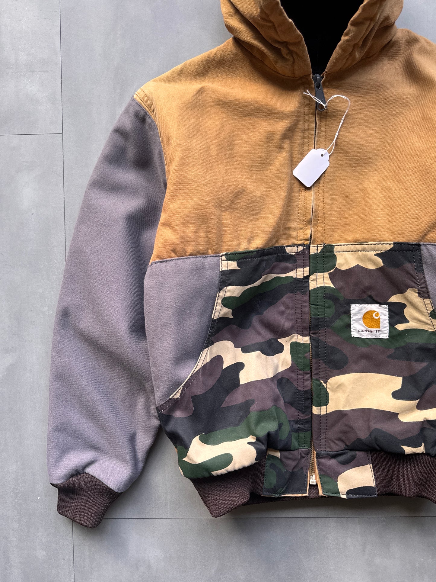 VINTAGE CARHARTT REWORKED CAMO PATTERN ACTIVE JACKET - XS