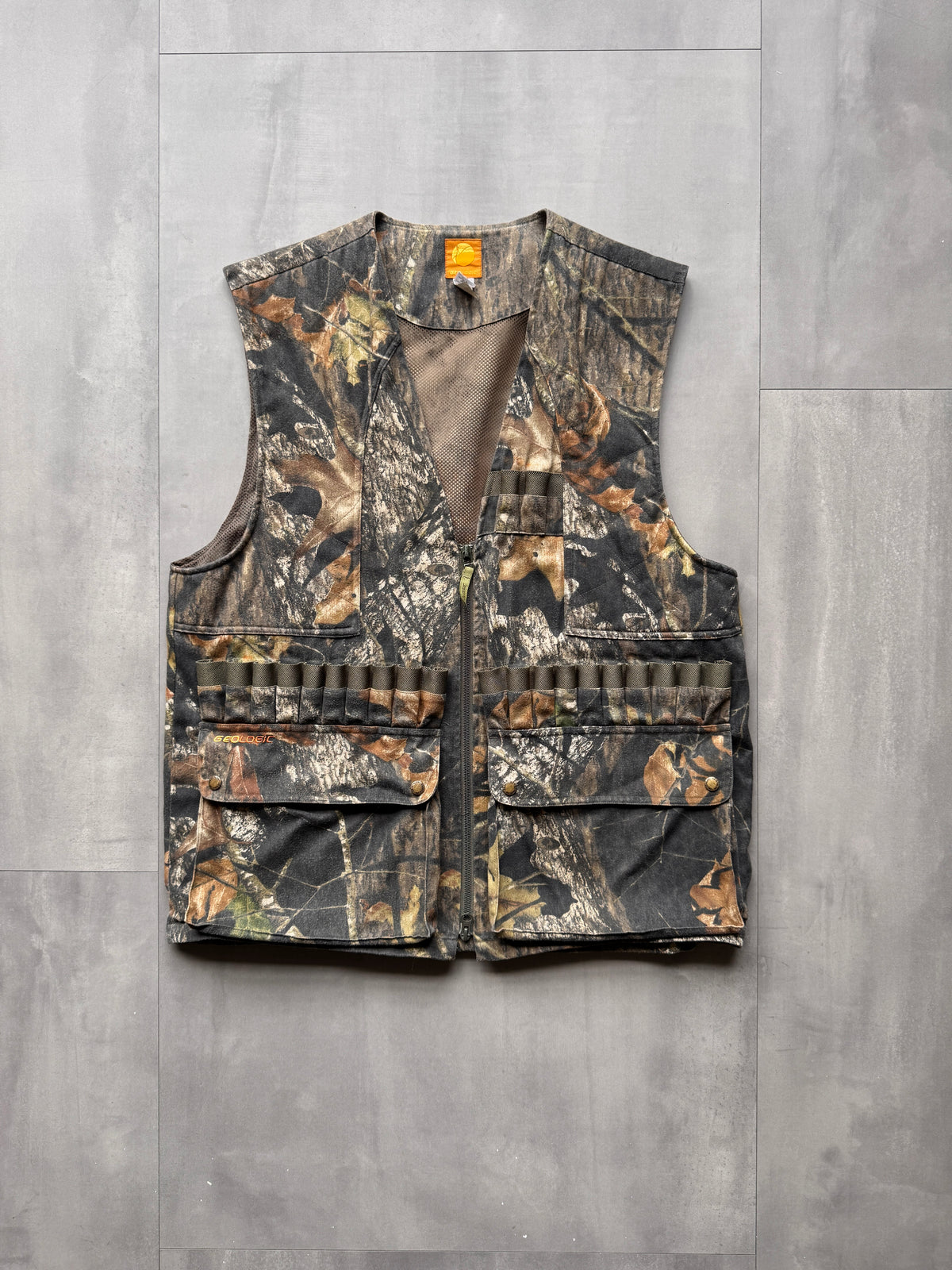 VINTAGE GEOLOGIC REALTREE GILET - LARGE
