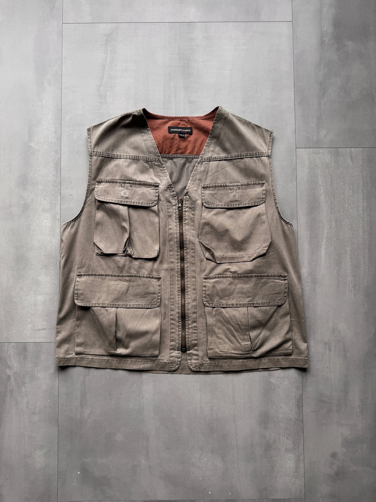 VINTAGE MARLBORO CLASSICS FADED GREY GILET - L