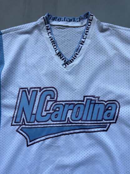 VINTAGE NORTH CAROLINA WHITE/BLUE FOOTBALL JERSEY - L