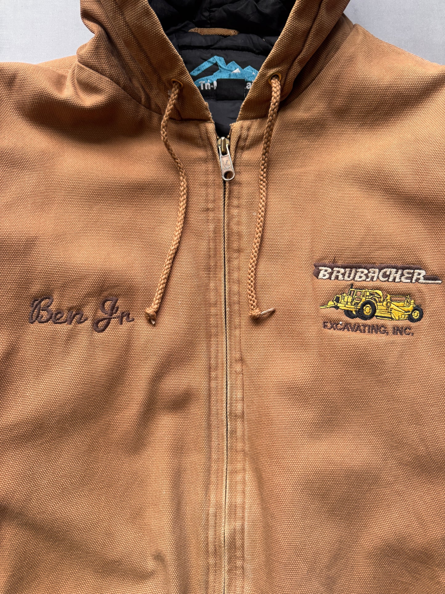 VINTAGE TRI-MOUNTAIN BRUBACHER EXCAVATING TAN ACTIVE JACKET - LARGE