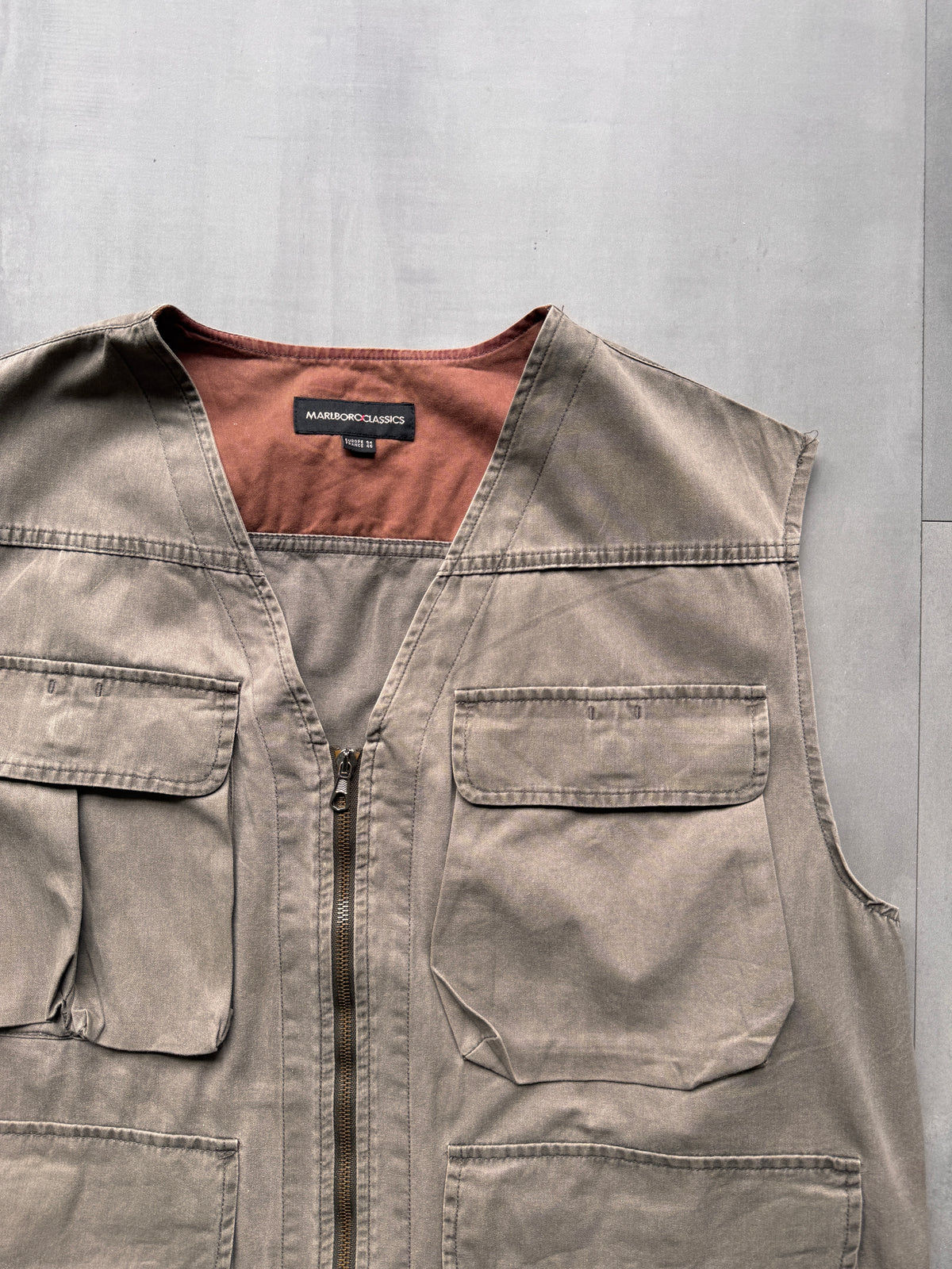 VINTAGE MARLBORO CLASSICS FADED GREY GILET - L