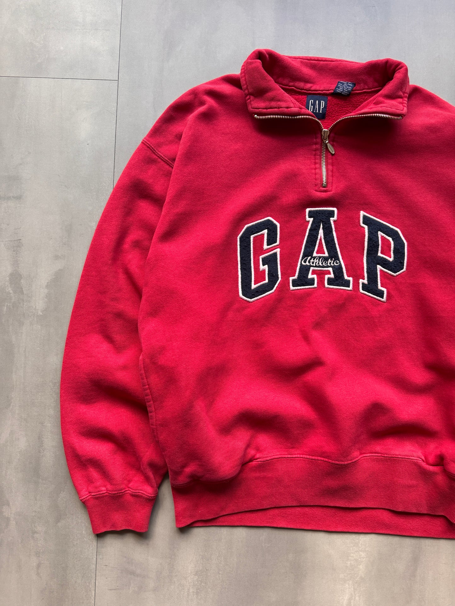 VINTAGE GAP 1/4 ZIP LIGHT RED SWEATER - M