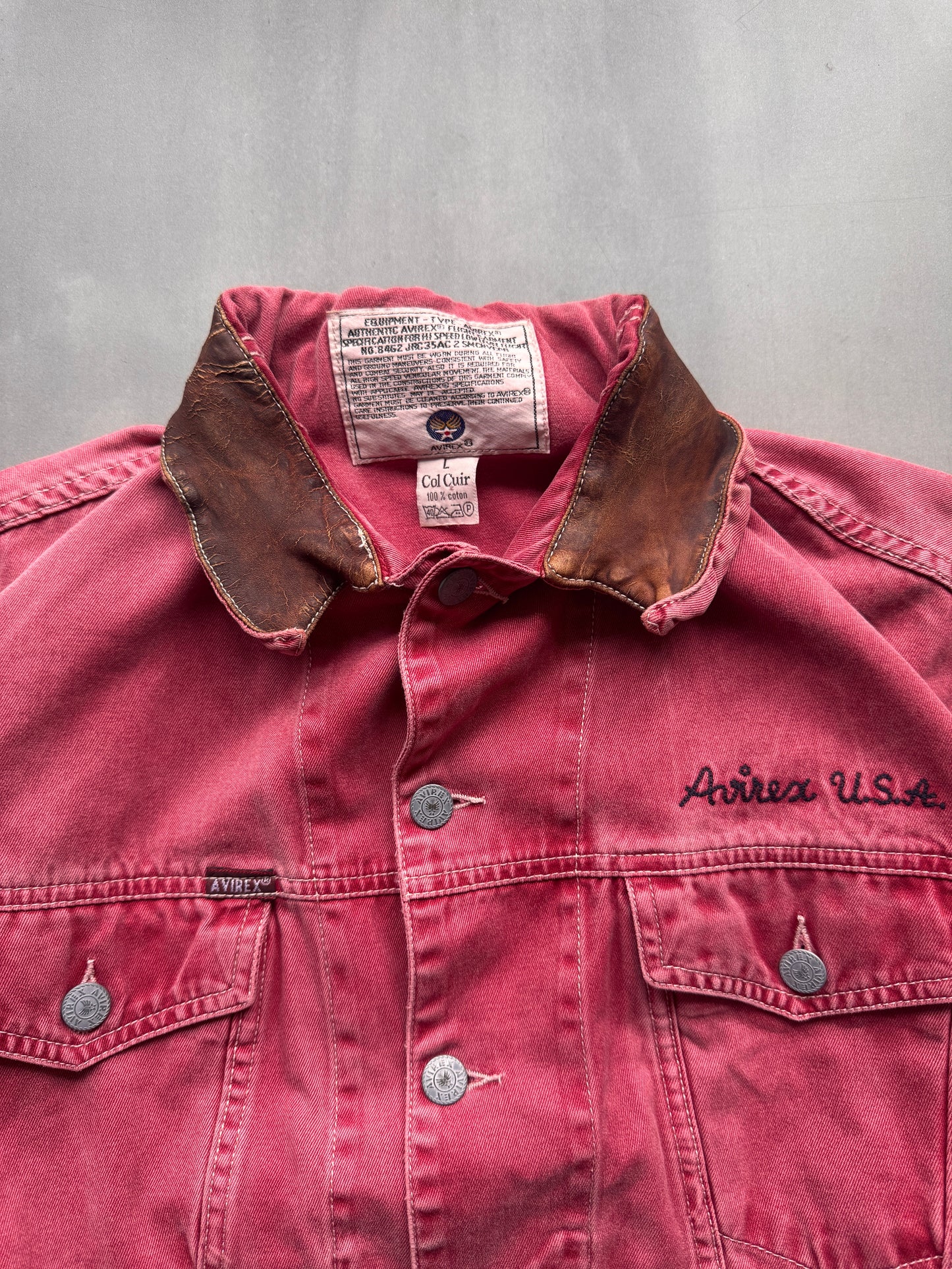 VINTAGE AVIREX FADED RED TRUCKER JACKET - M