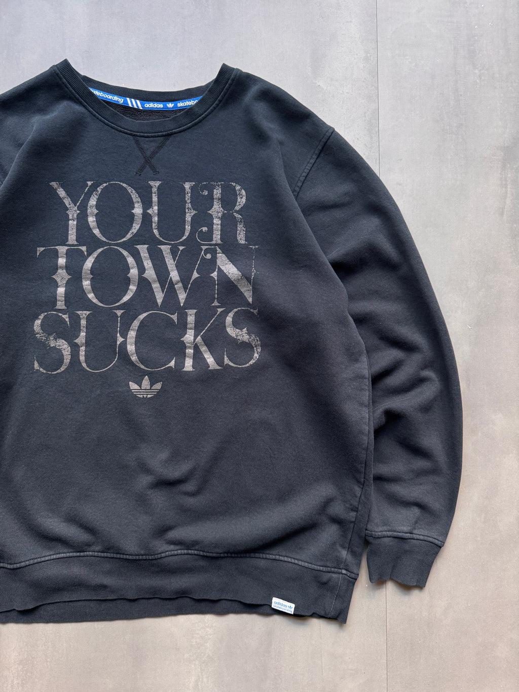 VINTAGE ADIDAS 'YOUR TOWN SUCKS' BLACK SWEATER - L