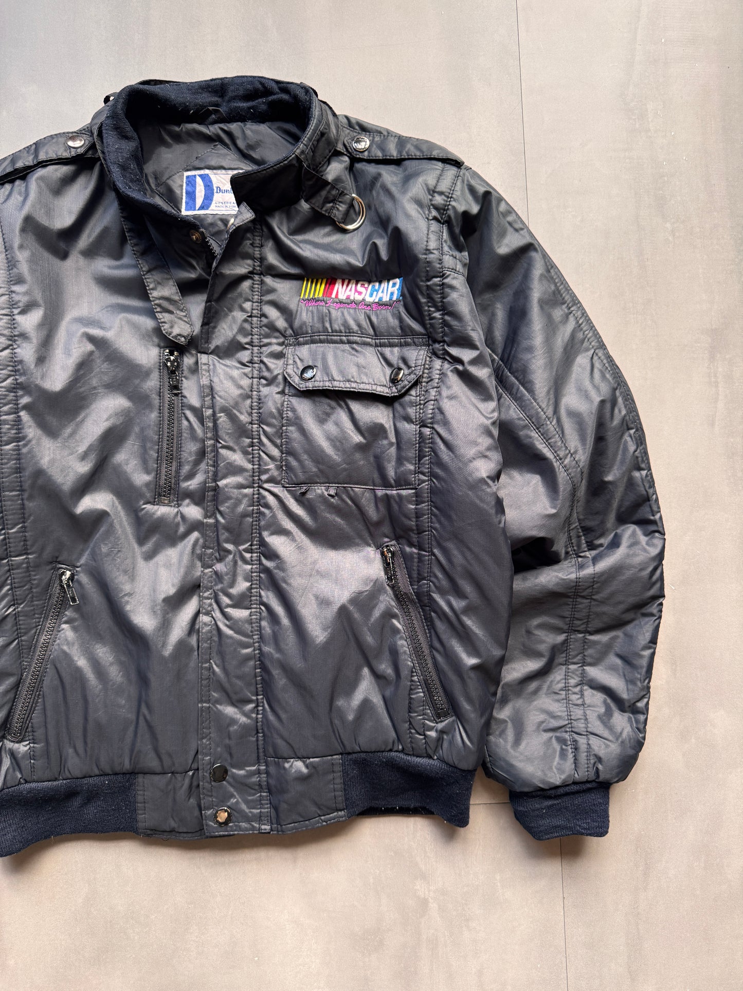 VINTAGE NASCAR BLACK PUFFER JACKET - M