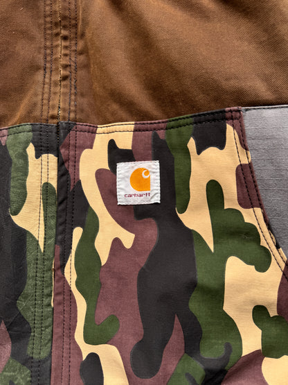 CARHARTT REWORKED CAMO PATTERN ACTIVE JACKET - M