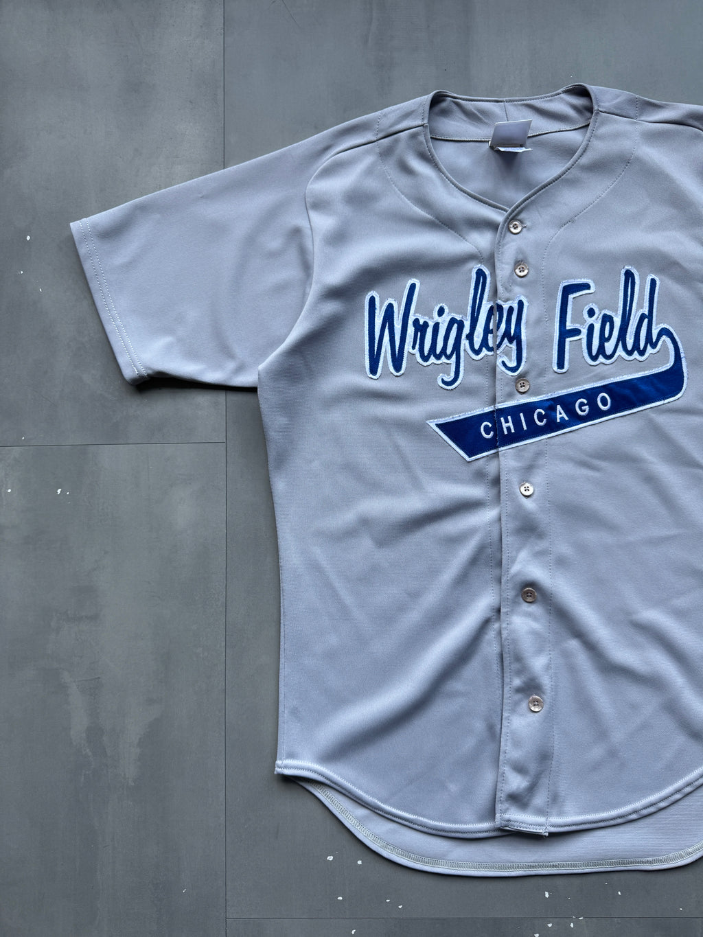 VINTAGE RAWLINGS MLB WRIGLEY FIELD CHICAGO CUBS JERSEY - L