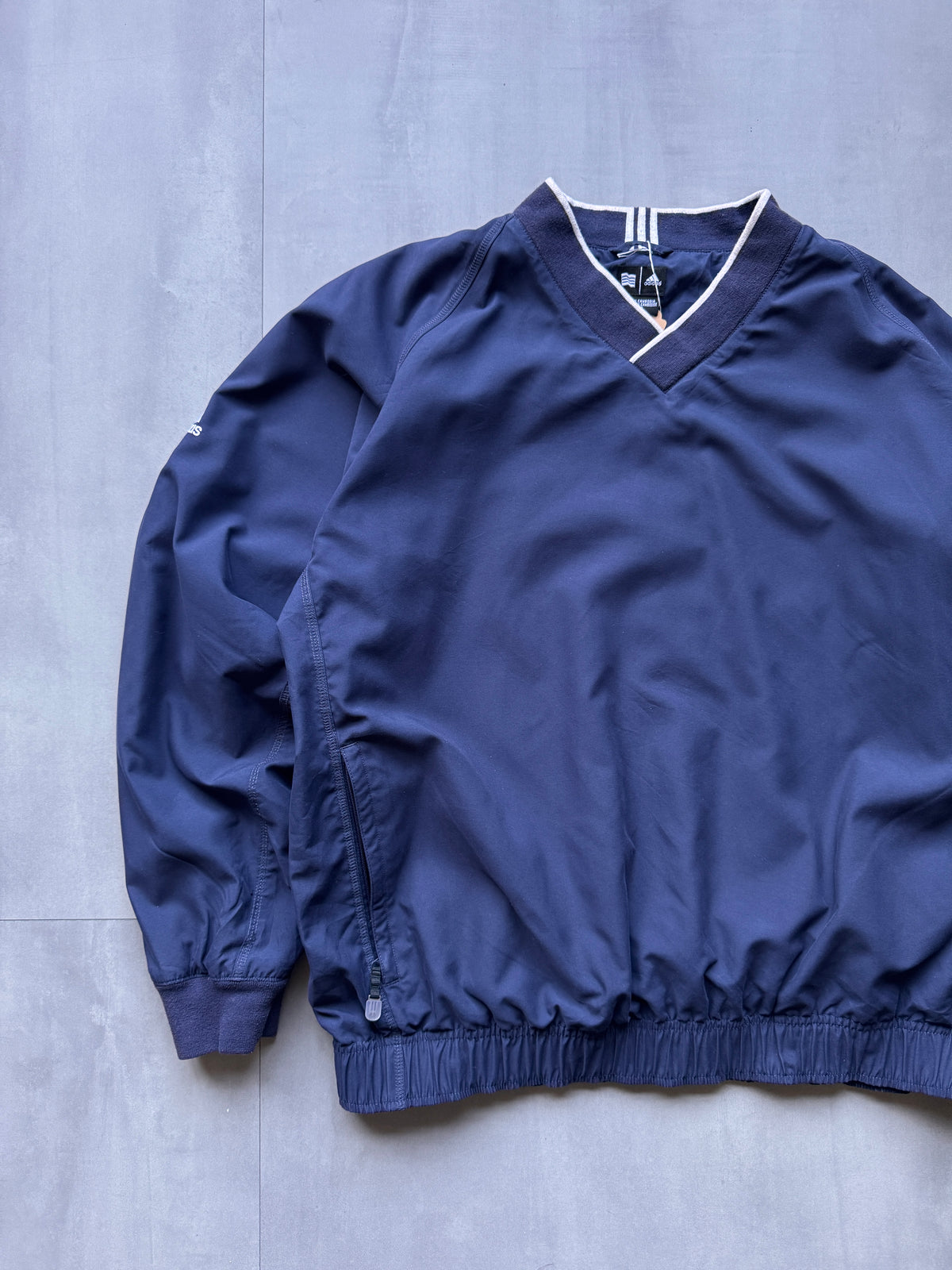 VINTAGE ADIDAS NAVY WINDBREAKER - L