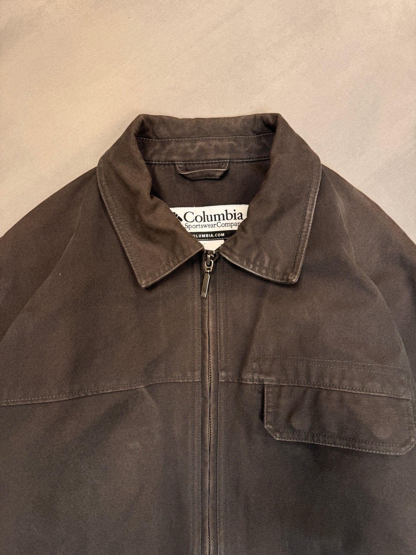 COLUMBIA DARK GREY TRUCKER JACKET - MEDIUM/LARGE