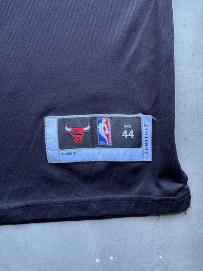 VINTAGE NBA CHICAGO BULLS BLACK JIMMY BUTLER JERSEY - S
