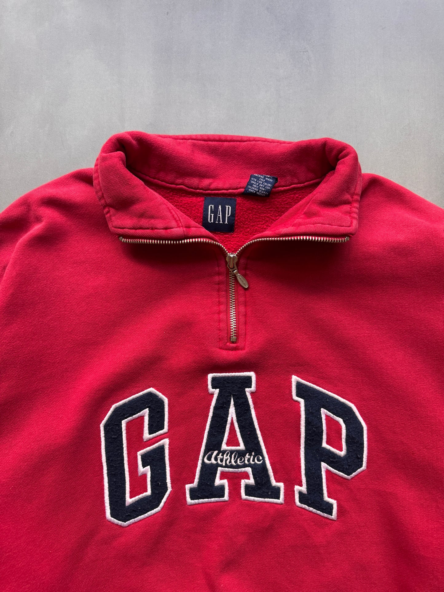 VINTAGE GAP 1/4 ZIP LIGHT RED SWEATER - M