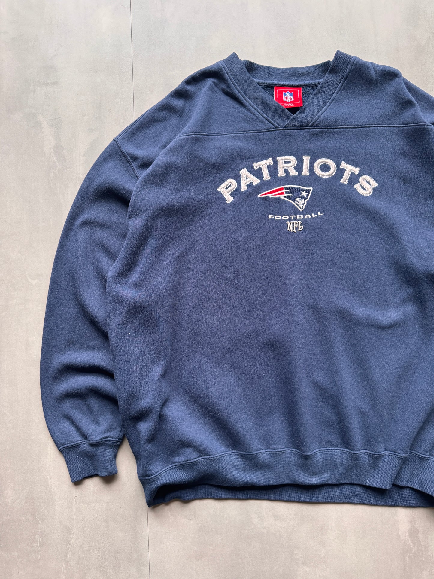 VINTAGE NFL NEW ENGLAND PATRIOTS NAVY SWEATER - XXL
