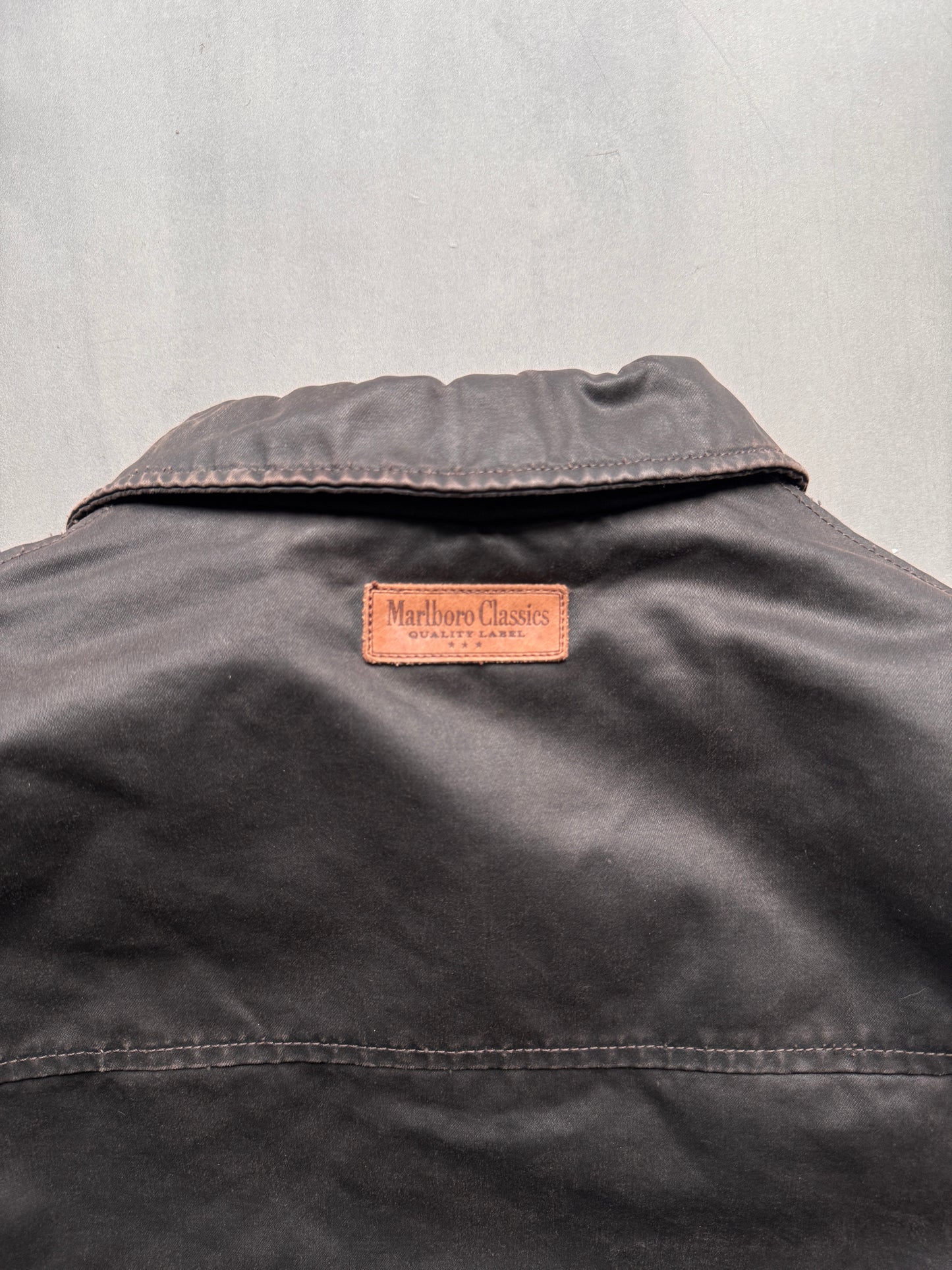 VINTAGE MARLBORO CLASSICS DARK BROWN/BLACK LEATHER JACKET - XL