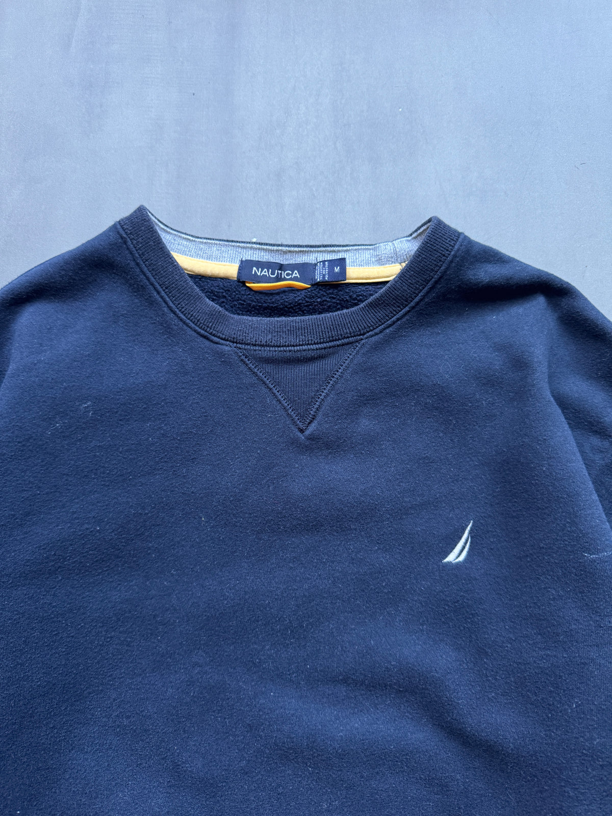 VINTAGE NAUTICA NAVY SWEATER - M