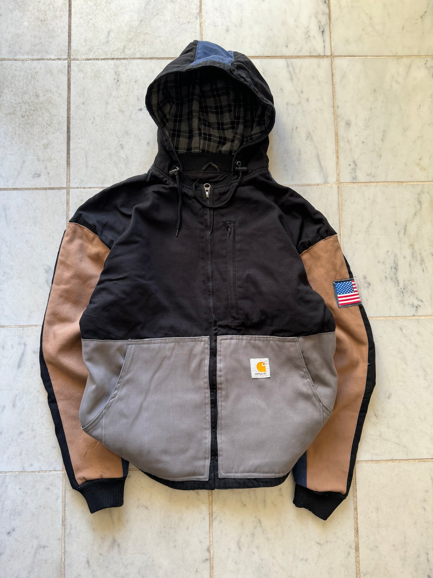 CARHARTT REWORKED ACTIVE JACKET - LARGE