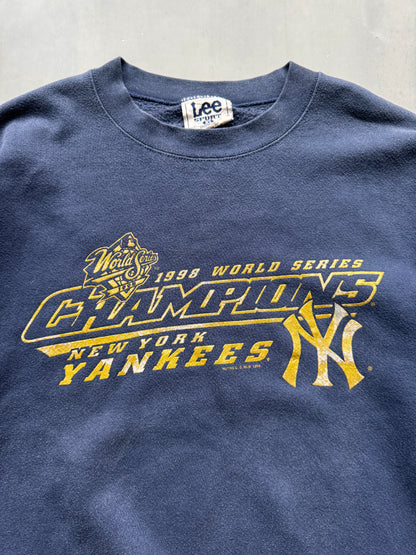 VINTAGE LEE NEW YORK YANKEES 1998 CHAMPIONS NAVY SWEATER - XL