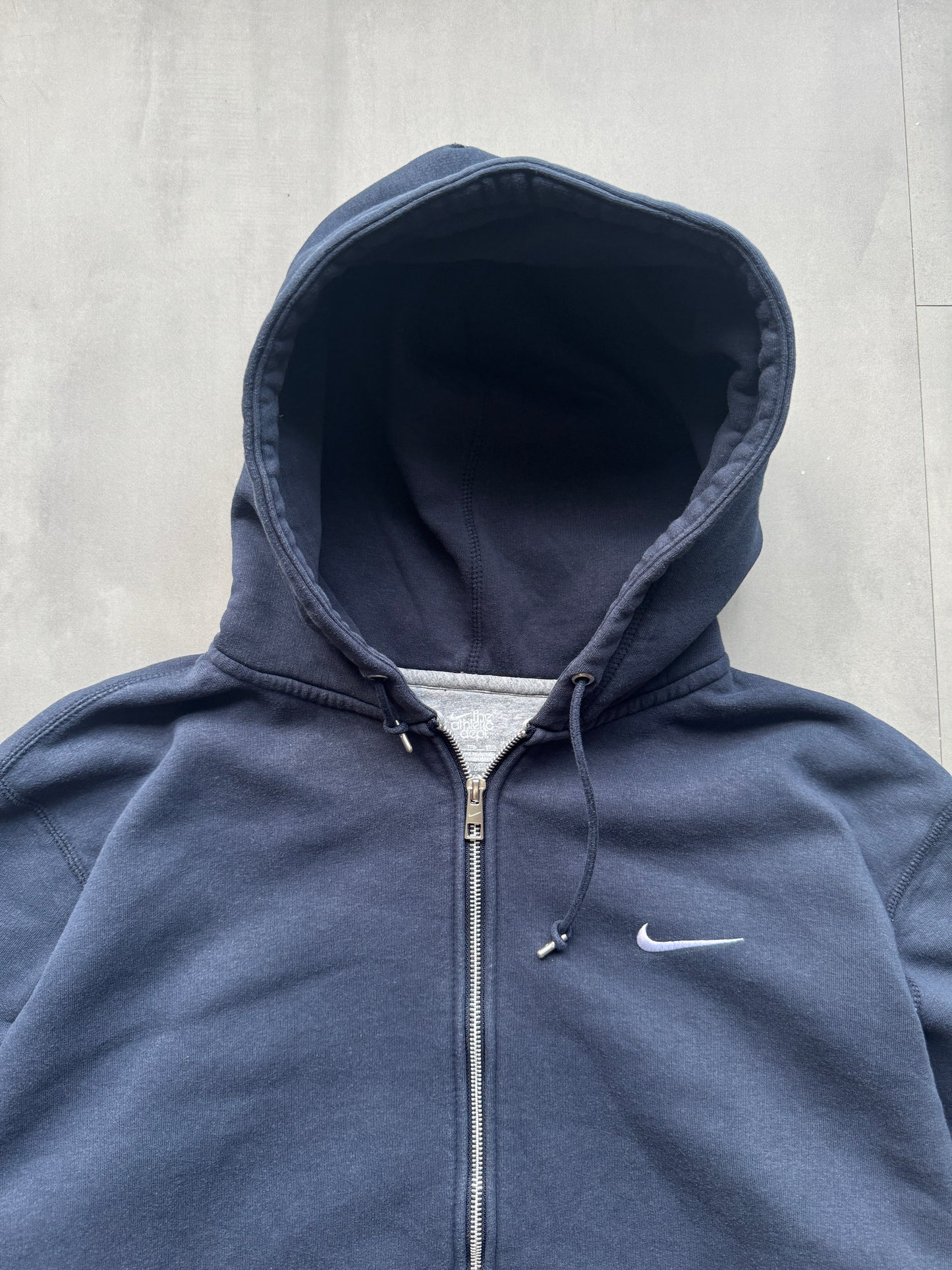 VINTAGE NIKE SWOOSH NAVY ZIP UP HOODIE - XXL