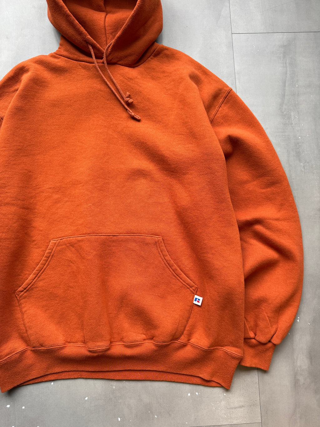VINTAGE RUSSELL ATHLETICS ORANGE HOODIE - L