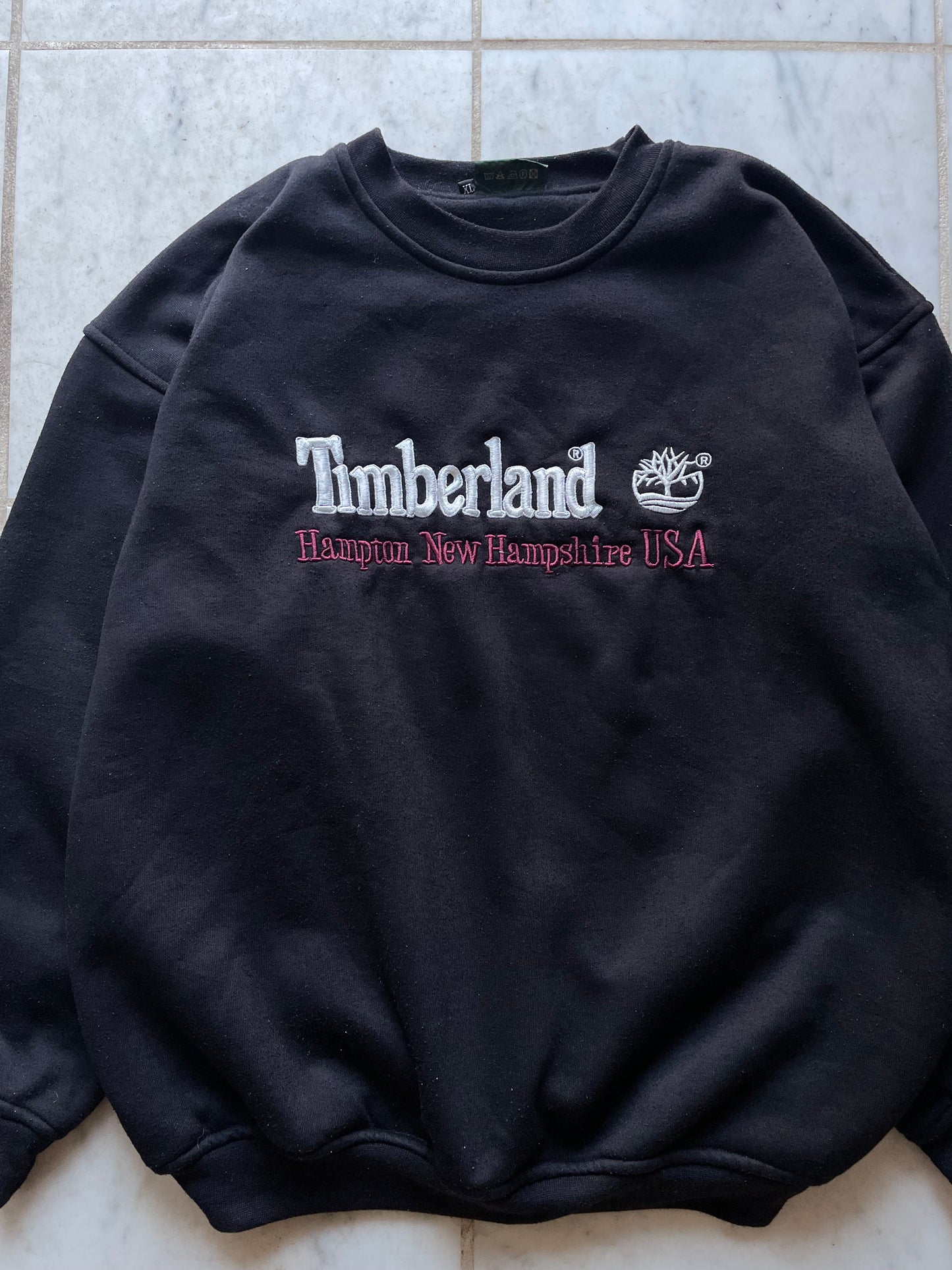 TIMBERLAND LOGO BLACK SWEATER - XLARGE