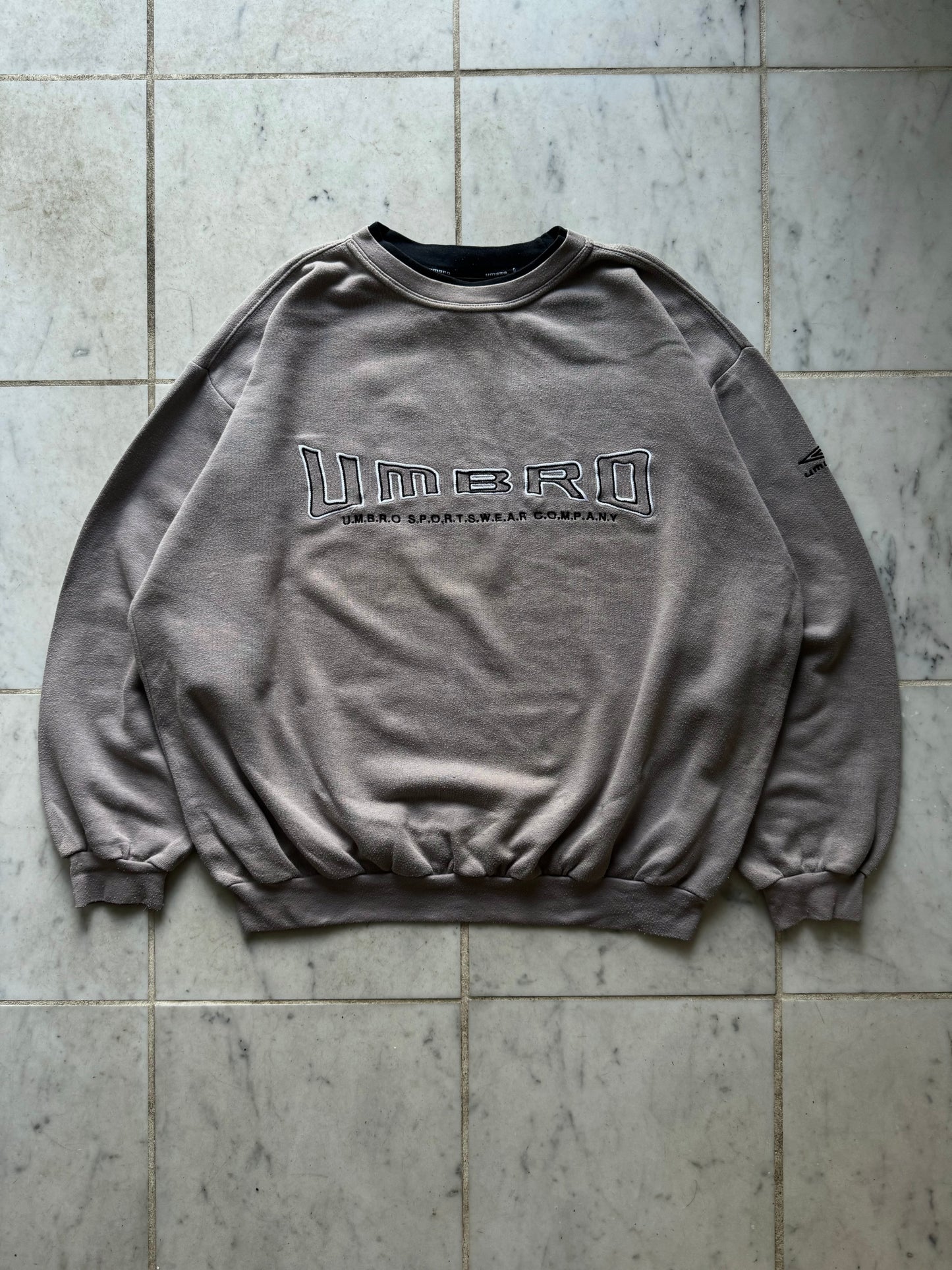 UMBRO BEIGE SWEATER - XLARGE/XXLARGE