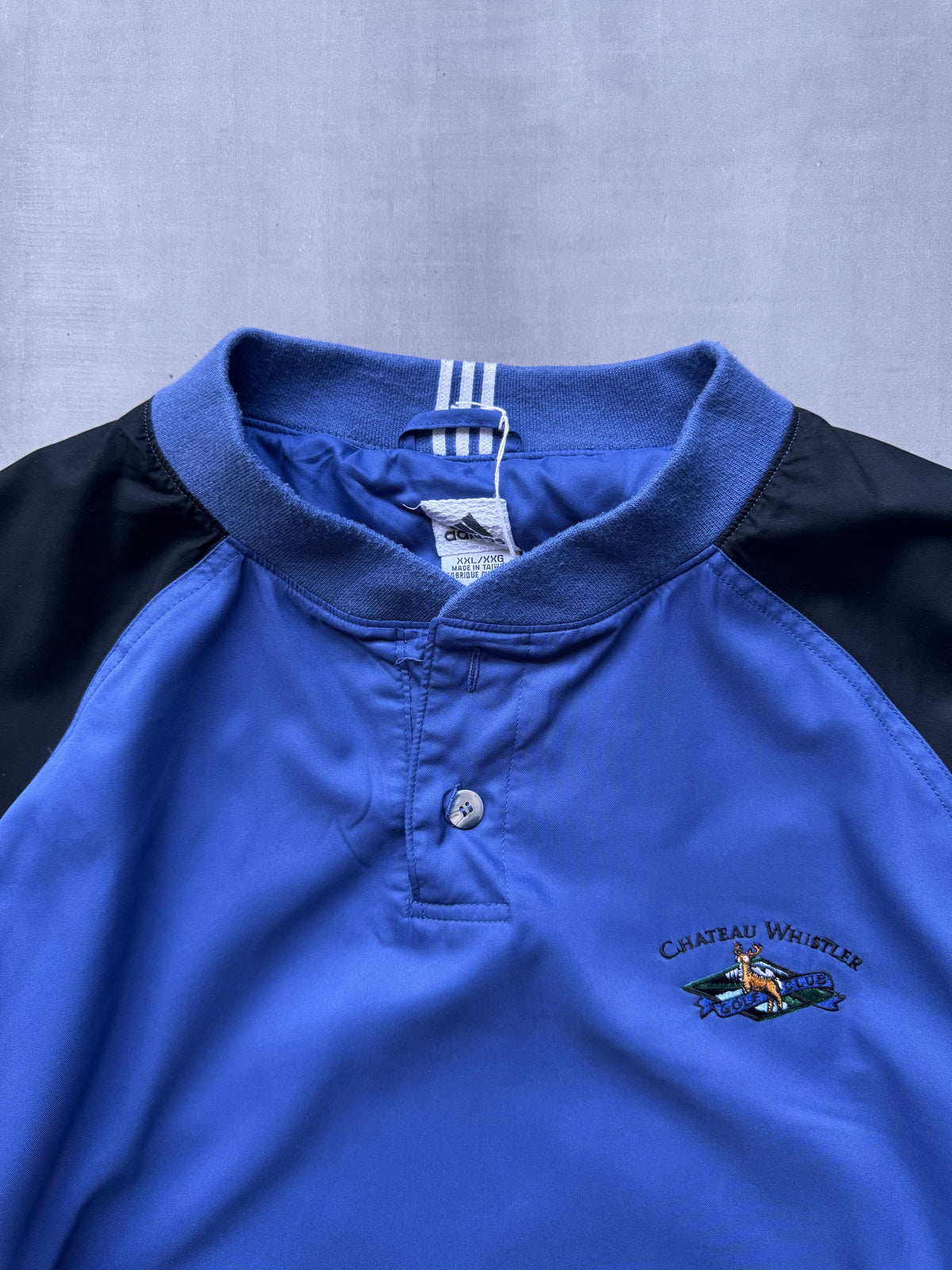 VINTAGE ADIDAS CHATEAU WHISTLER BLUE/BLACK WINDBREAKER - XXL