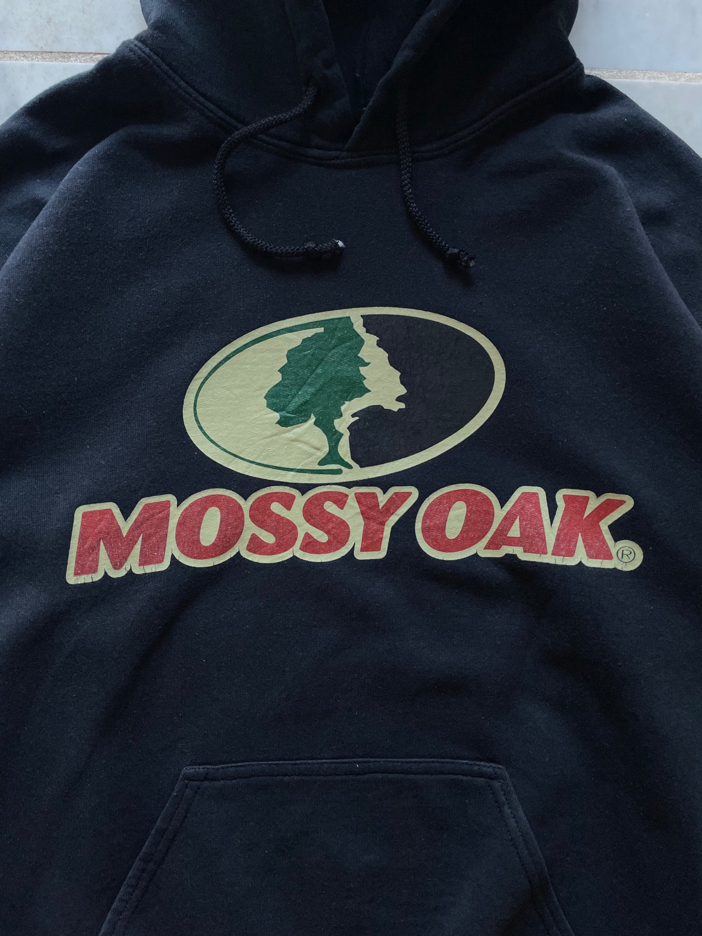 MOSSY OAK BLACK HOODIE - MEDIUM