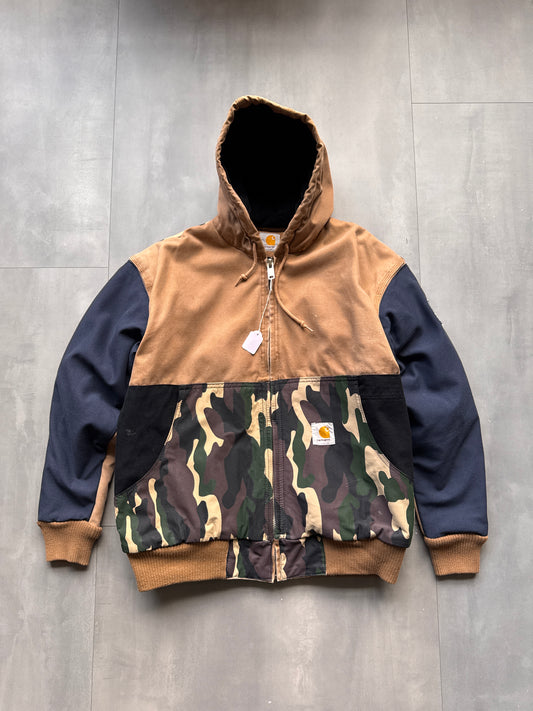 VINTAGE CARHARTT REWORKED CAMO PATTERN ACTIVE JACKET - S