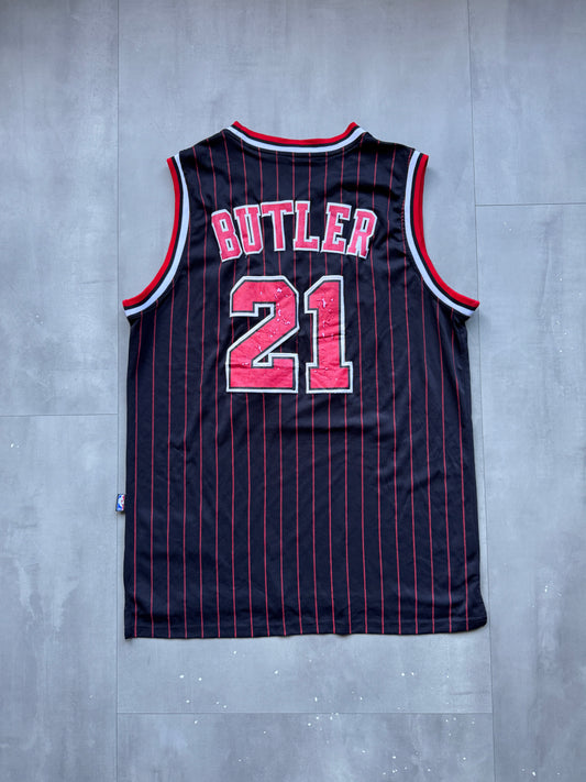 VINTAGE ADIDAS NBA CHICAGO BULLS BLACK JIMMY BUTLER JERSEY - XL