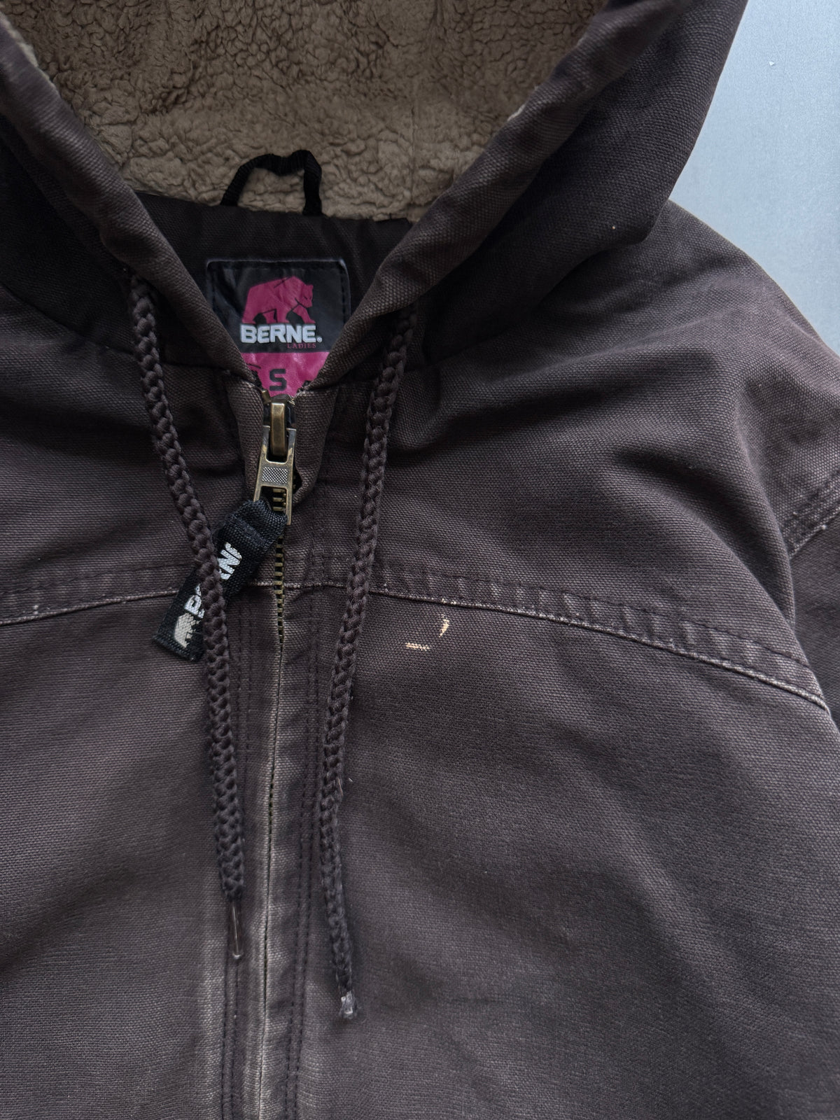 VINTAGE BERNE DARK BROWN SHERPA LINED ACTIVE JACKET - S