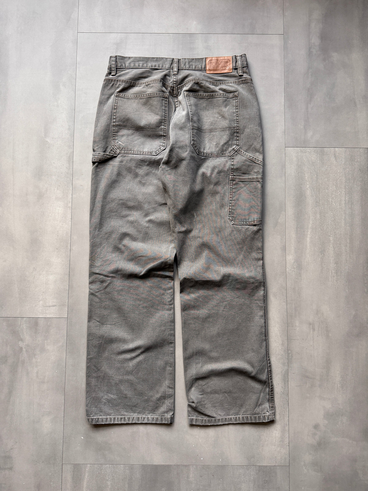 VINTAGE SCHMIDT DISTRESSED FADED GREY CARPENTER PANTS - 32