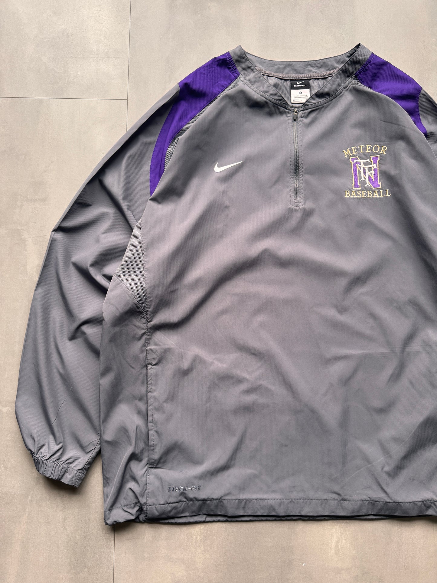 VINTAGE NIKE METEOR BASEBALL GREY PURPLE WINDBREAKER - XXL