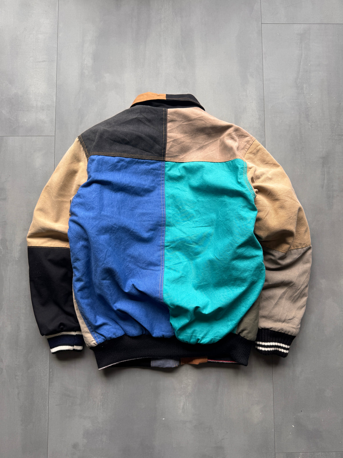 VINTAGE CARHARTT REWORKED SHERPA LINED MULTICOLOR DETROIT JACKET - S
