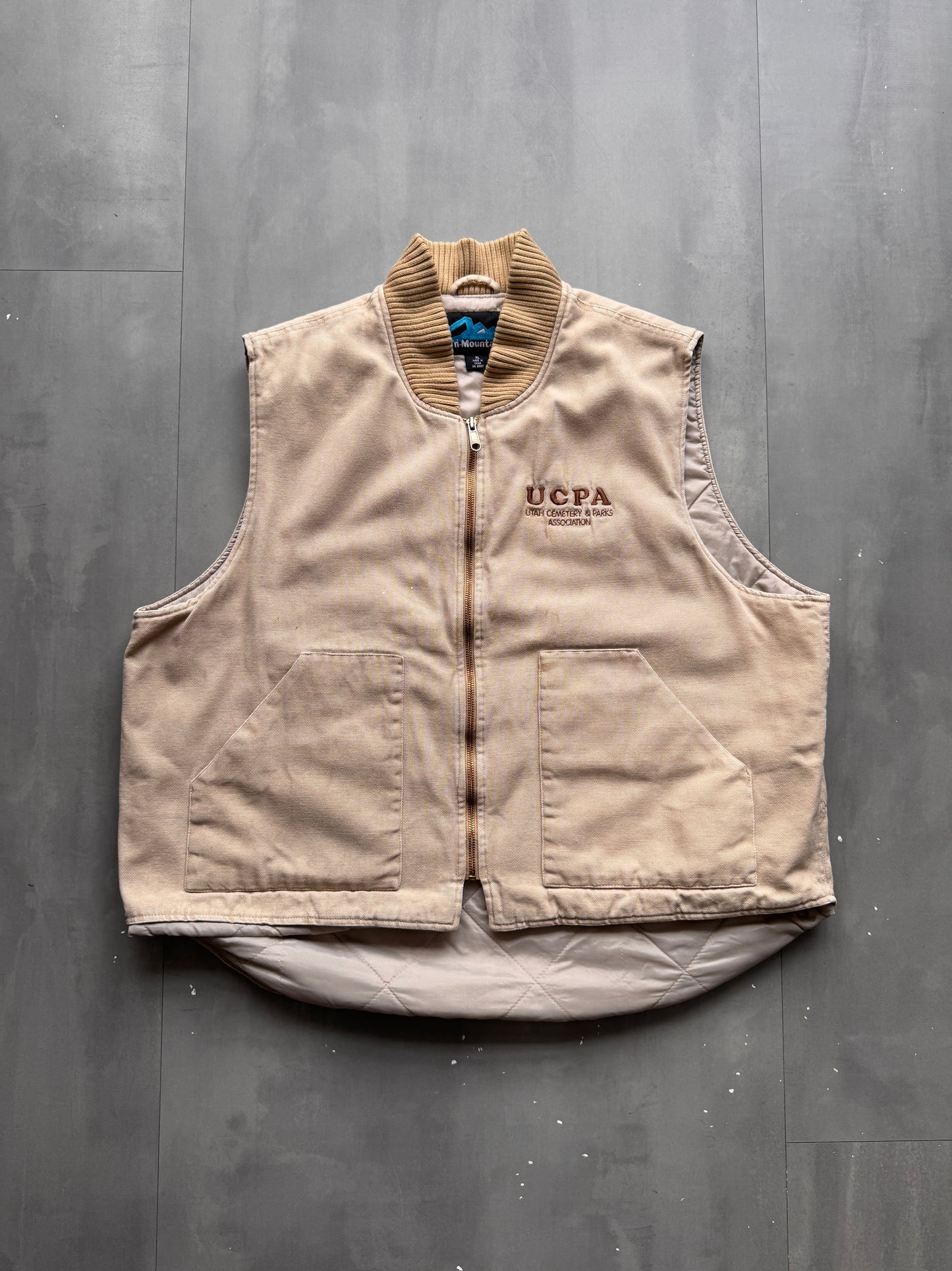 VINTAGE TRI-MOUNTAIN BEIGE WORK GILET - XL