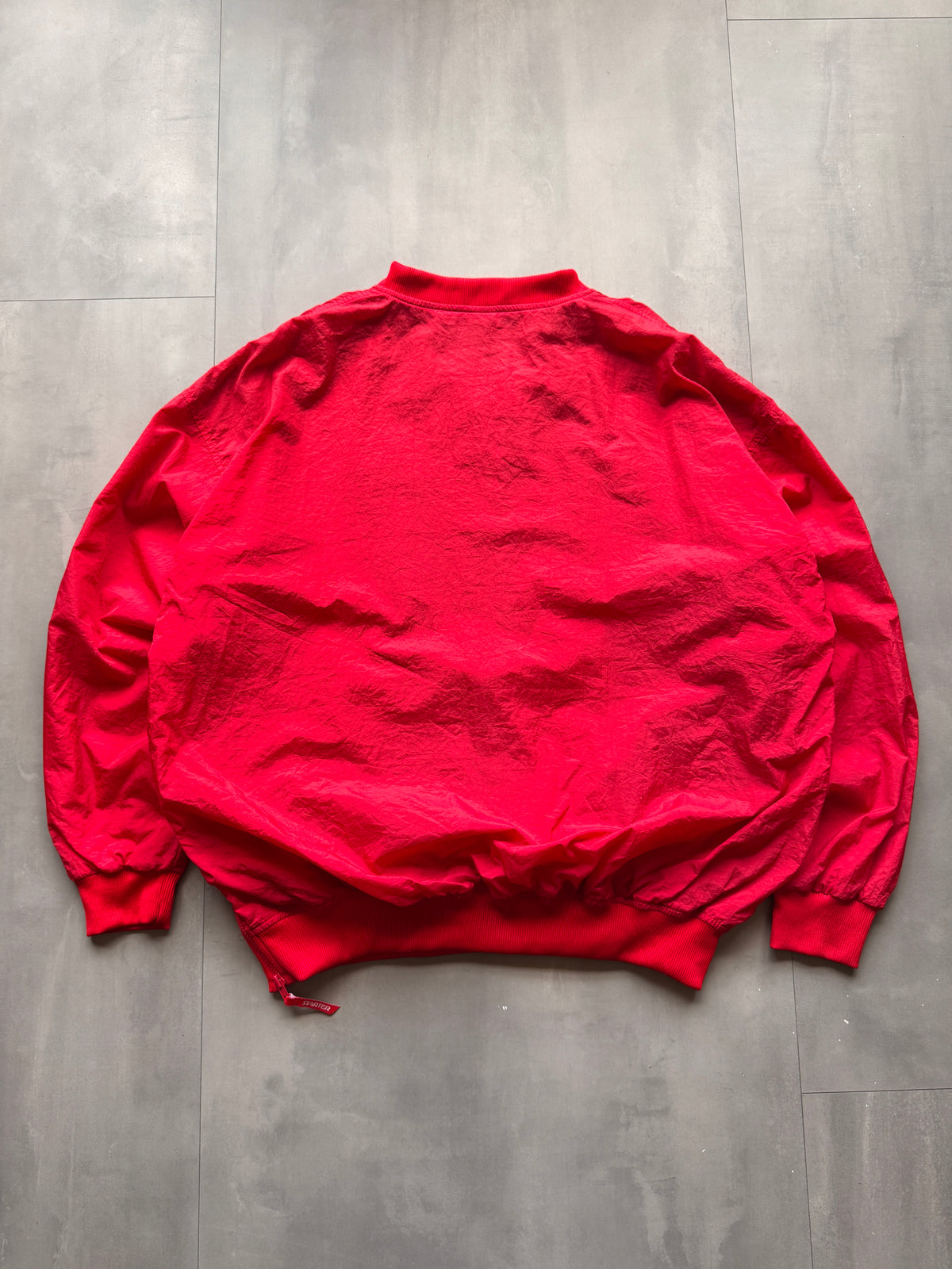VINTAGE STARTER WISCONSIN BADGERS RED WINDBREAKER - XXL