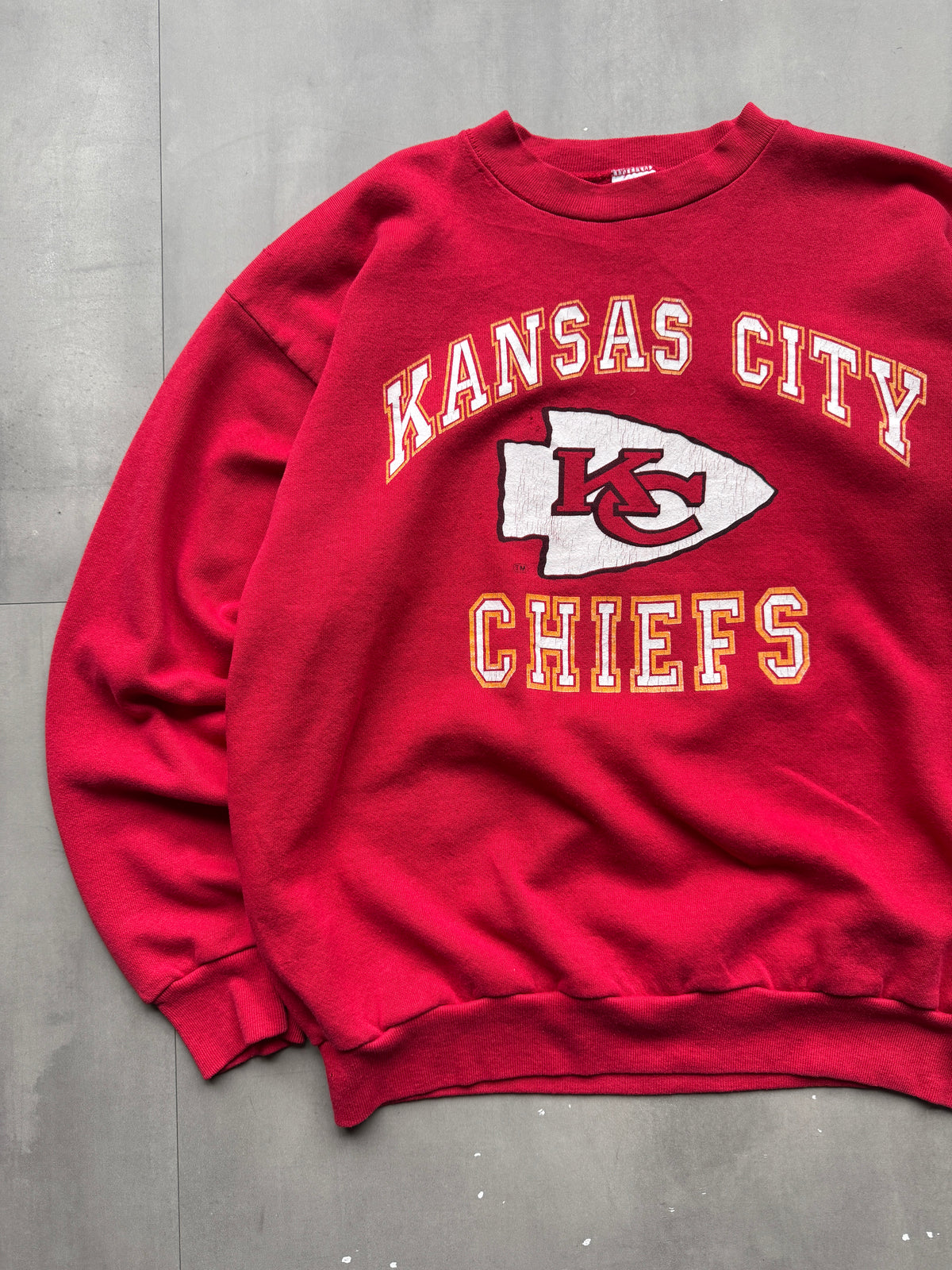VINTAGE NFL KANSAS CITY CHIEFS RED SWEATER - M