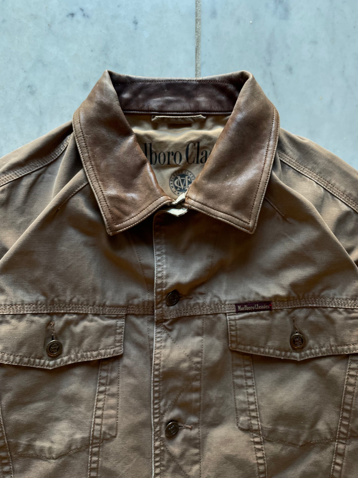 MARLBORO CLASSICS BROWN TRUCKER JACKET - XLARGE