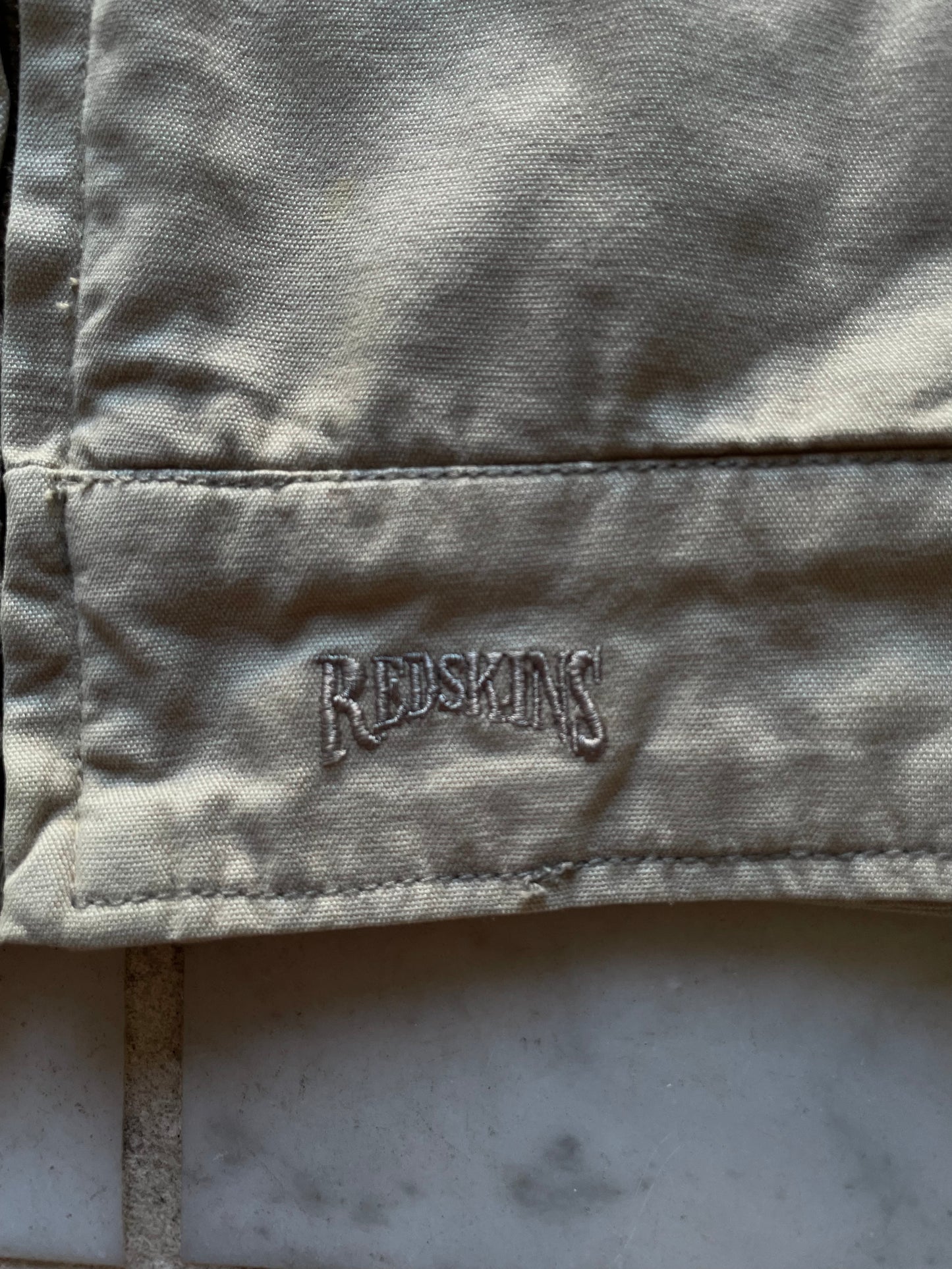 REDSKINS BEIGE TRUCKER JACKET - MEDIUM/LARGE