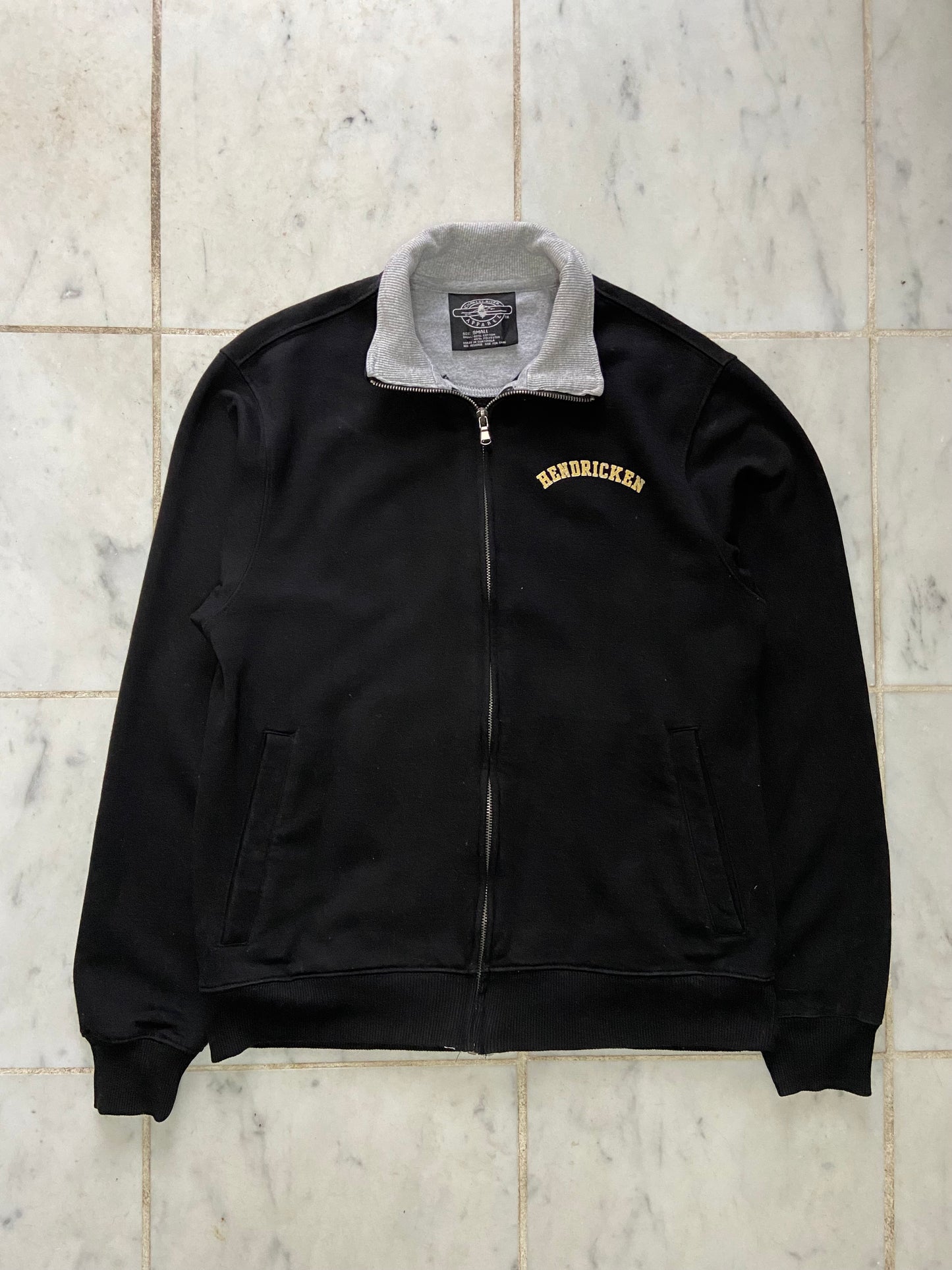 HENDRICKEN BLACK ZIP UP SWEATER - SMALL