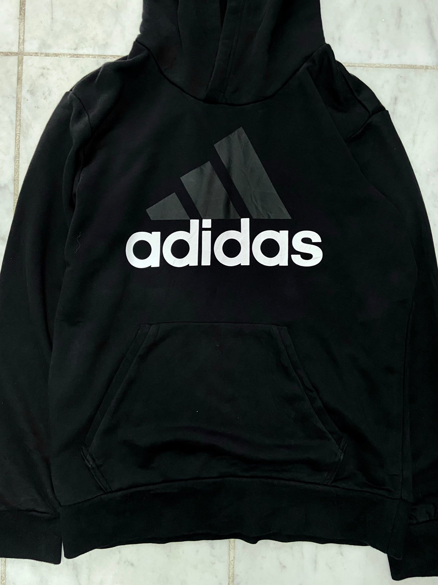 ADIDAS SPELLOUT BLACK HOODIE - MEDIUM