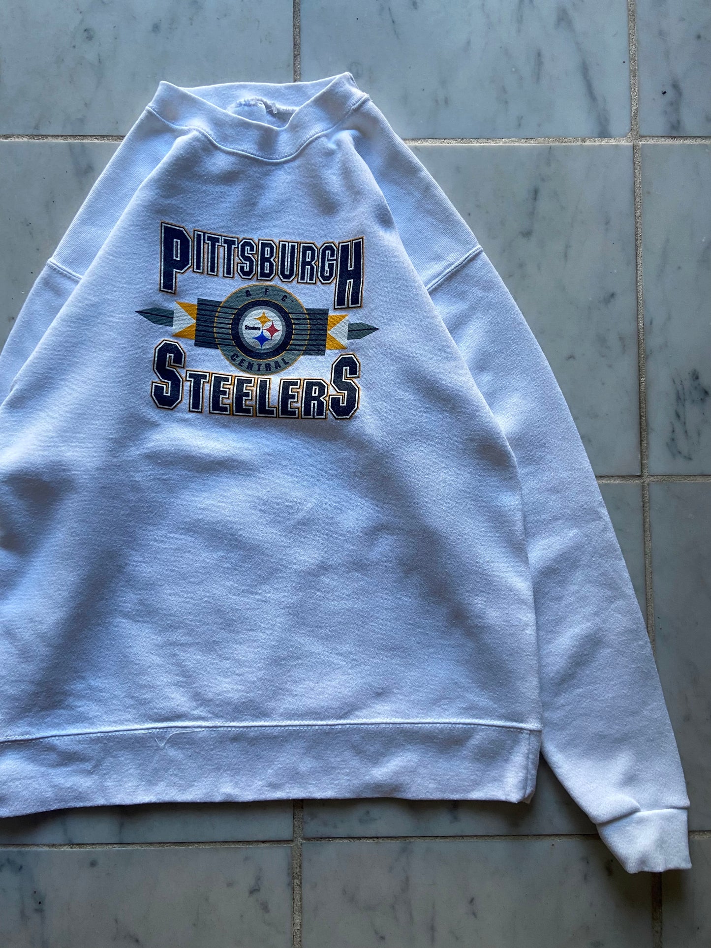 NFL PITTSBURGH STEELERS WHITE SWEATER - XSMALL