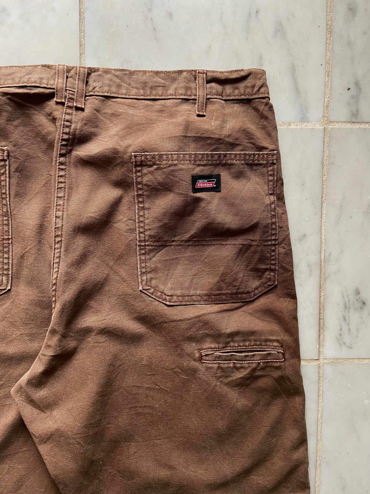 DICKIES BROWN PANTS - 38x32